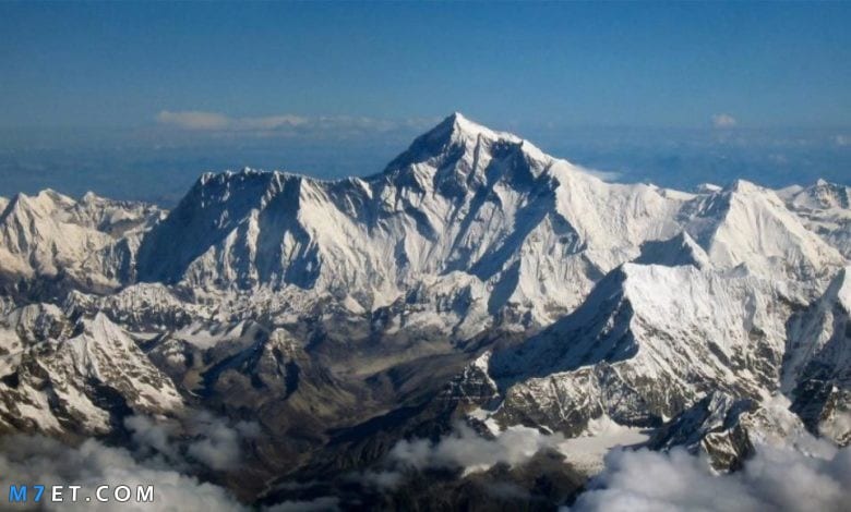 ما هو أعلى جبل في العالم