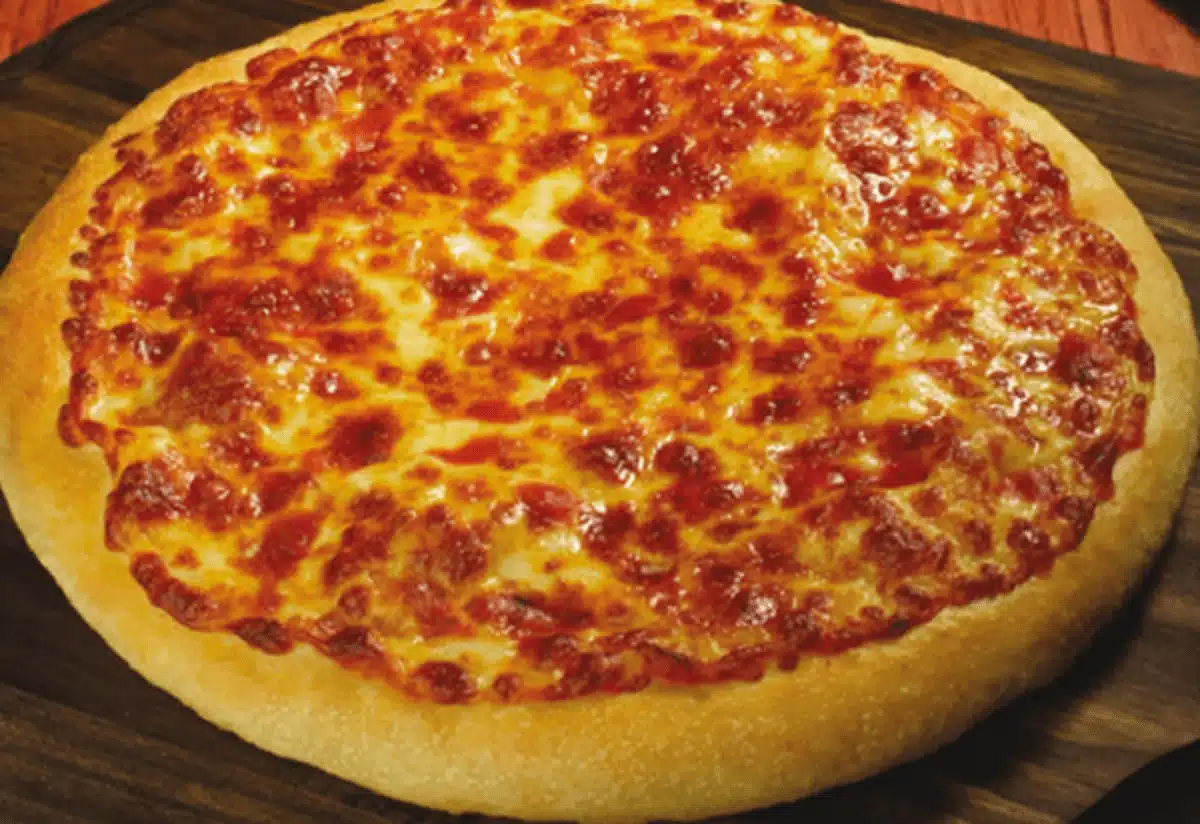 بيتزا مارجريتا منال العالم